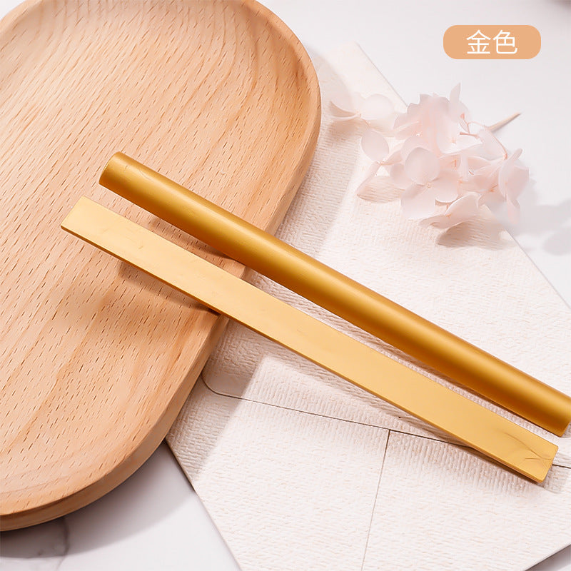 A Half of Wax Stick 11mm