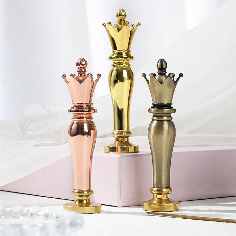 Metal Brass Queen Handle